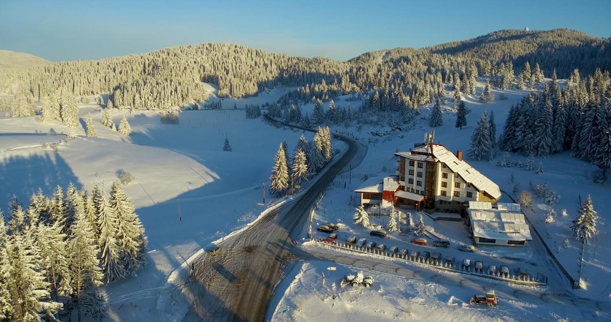 Hotel Coop Rozhen Pamporovo Exterior photo